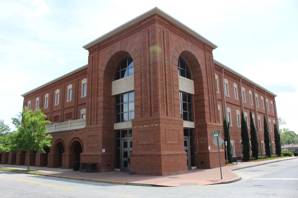 Hinesville City Hall in Hinesville, Georgia
